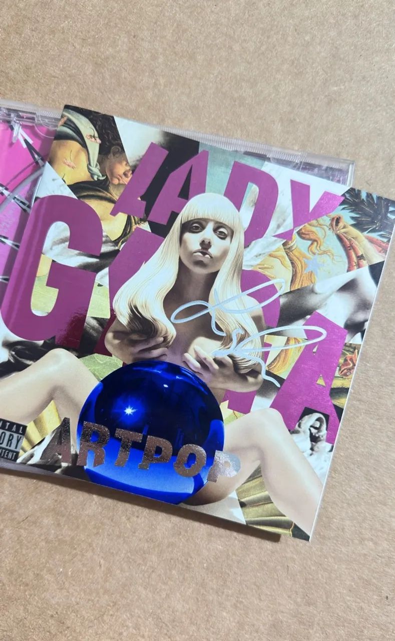 Lady Gaga ARTPOP CD Autografado