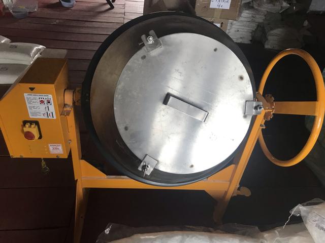 Betoneira (alimentícia )bojo inox
