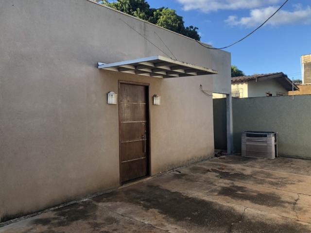 8272 | casa para alugar com 3 quartos em bnh 4° plano, dourados - Foto 3