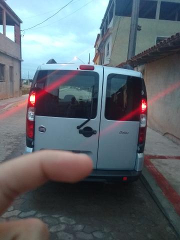 Fiat Doblô Essense 2011/2012 - Foto 15