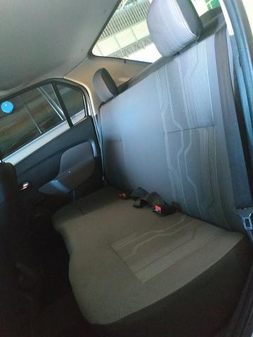 Renault Logan Expression 1.6 (Flex) 2016 - Foto 7