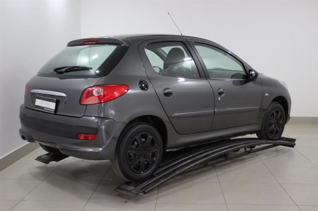 PEUGEOT 207 2009/2010 1.4 XR 8V FLEX 4P MANUAL - Foto 2