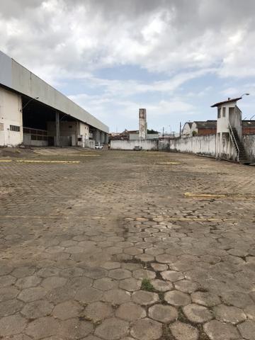 Alugo área para garagem - Foto 5