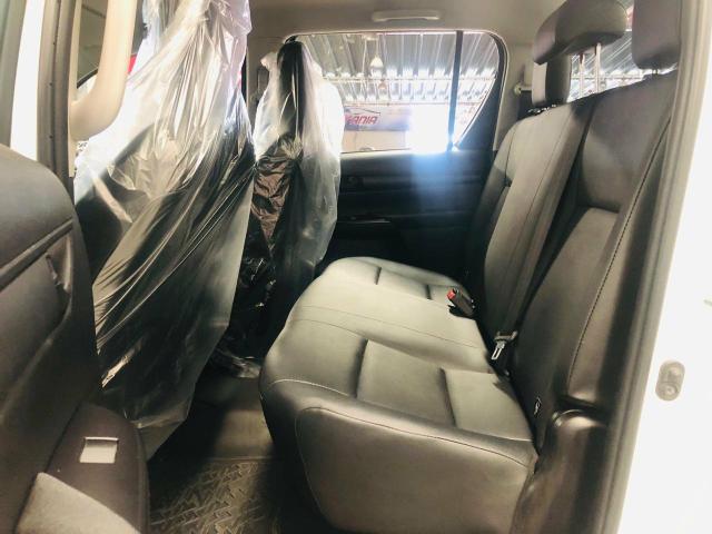 Toyota hilux sr diesel 4x4 mecanica 2018 2019 - Foto 5