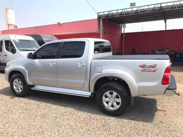 Hilux - Foto 2