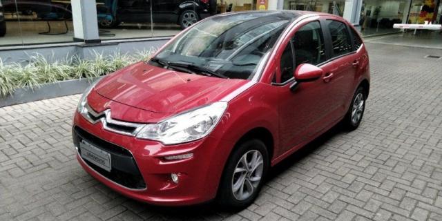 CITROEN C3 TENDANCE 1.5 8V FLEX Vermelho 2015/2016 - Foto 2