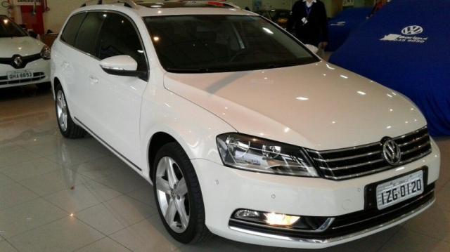 VOLKSWAGEN PASSAT VARIANT 2.0 TSI TIP Branco 2013/2014