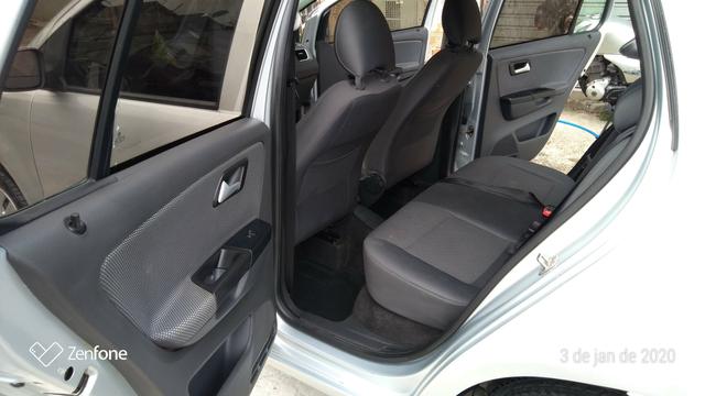 Vendo Fox 2012 completo Km 84.000 - Foto 8