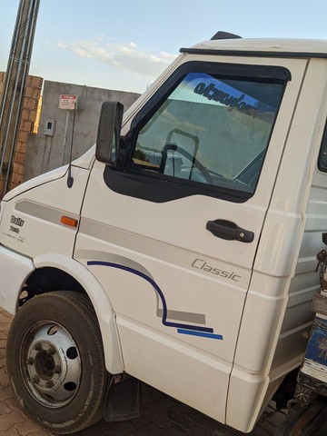 IVECO DAILY 7013 CONSERVADA 06/06