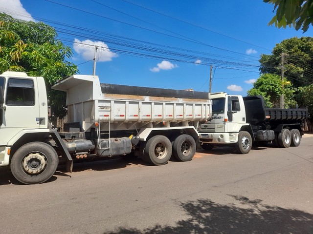 VENDO 2 FORD CARGO 4532 CAMINHÃO TRUCK