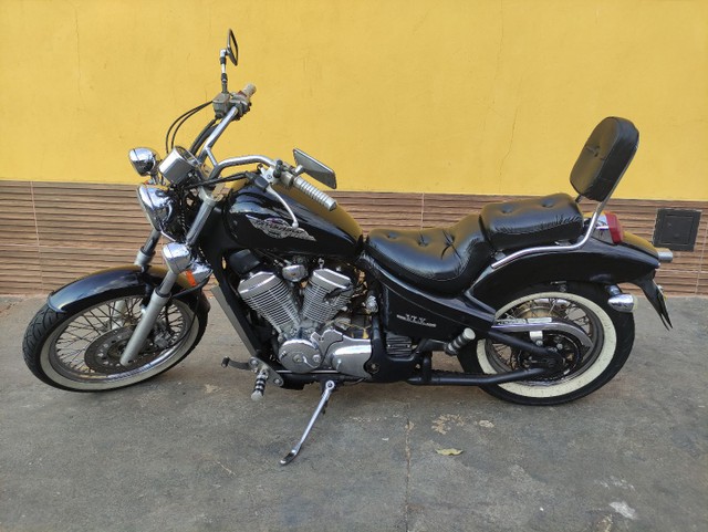 HONDA SHADOW 600 2002