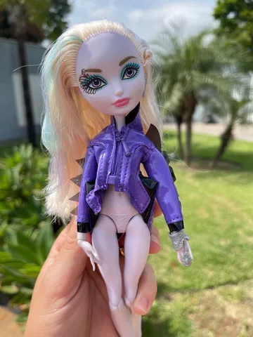 Boneca Ever After High Blondie Lockes Bonecas na Floresta - Mattel