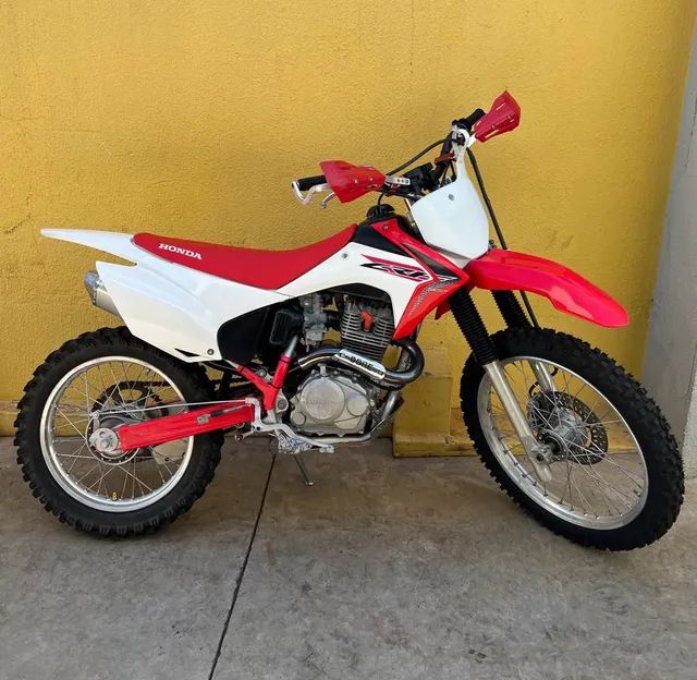 Trilhão de Moto em Comendador Venancio ITAPERUNA RJ Honda CRF 230 Pt 01 