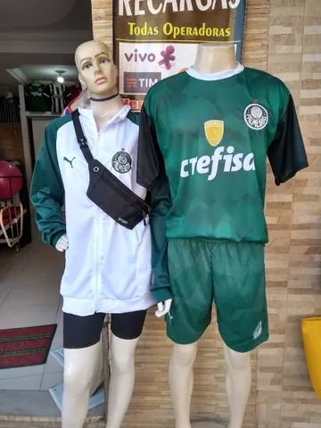 Conjunto de time adulto e capote 