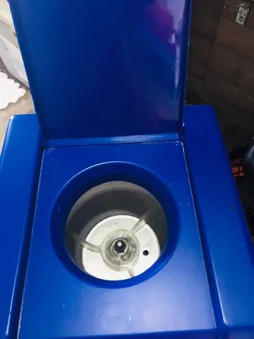 Máquina  profissional de frozen e raspadinhas - Foto 3