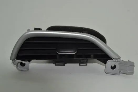 Difusor Saida Ar Lateral Lado Direito Painel Gm Onix 2020