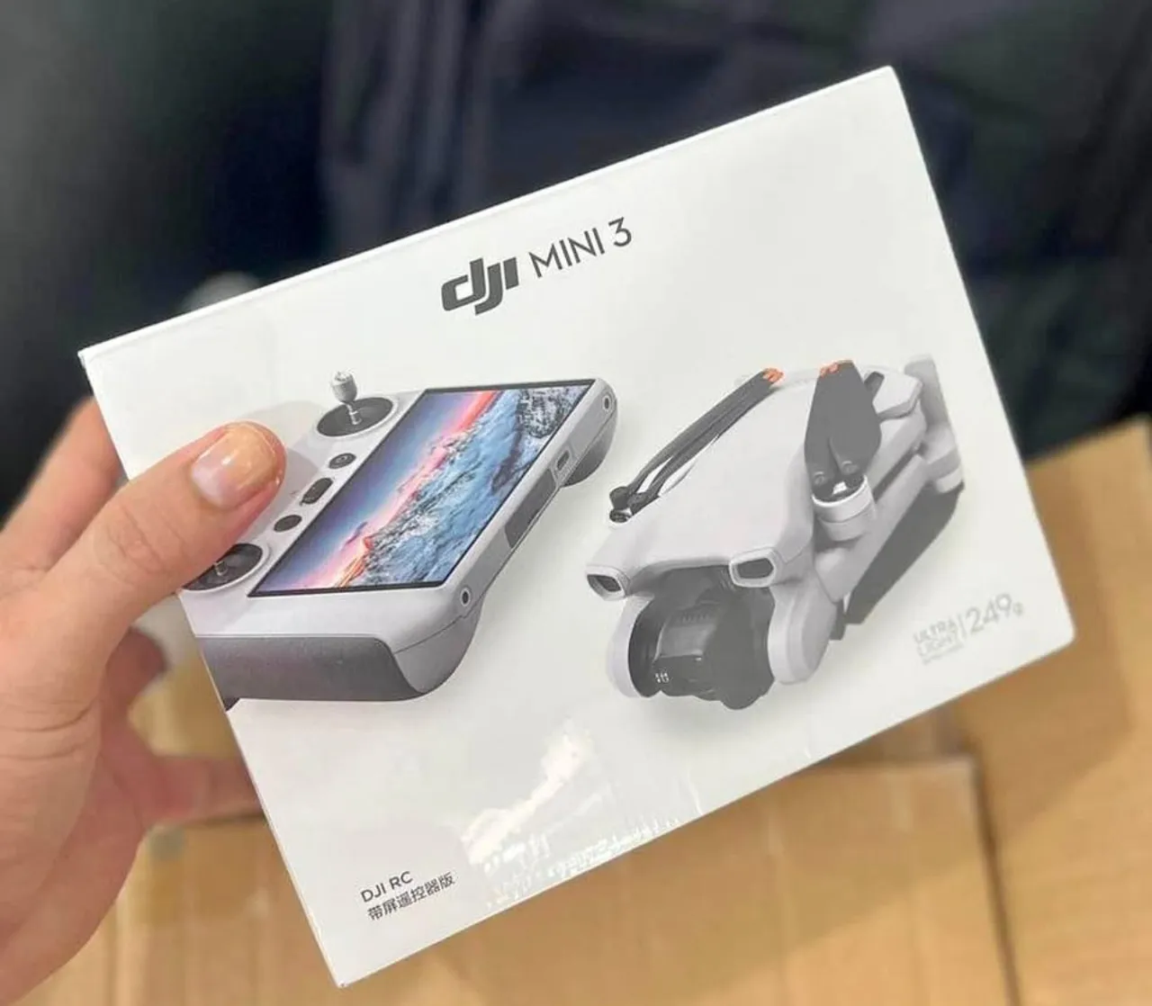 DRONE DJI MINI 3 - CONTROLE COM TELA SOMOS LOJA FÍSICA