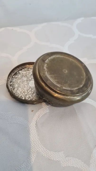 Vintage Jewelry Stand64606907856129121