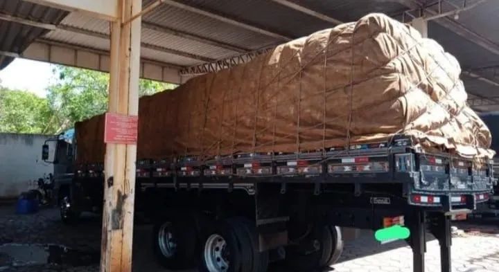 MB Atego 2425 - Ano 2012 - Foto 2