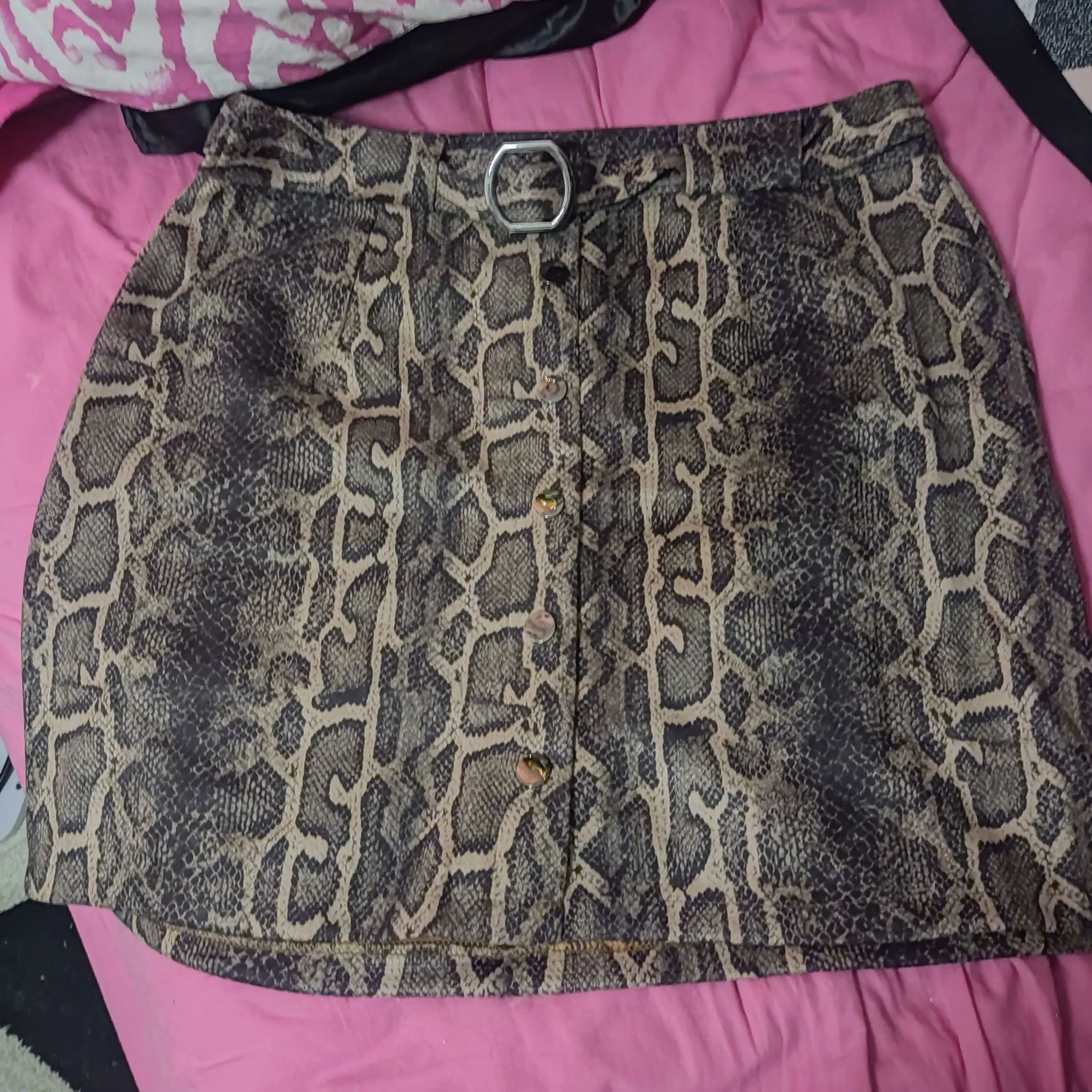saia camurça animal print