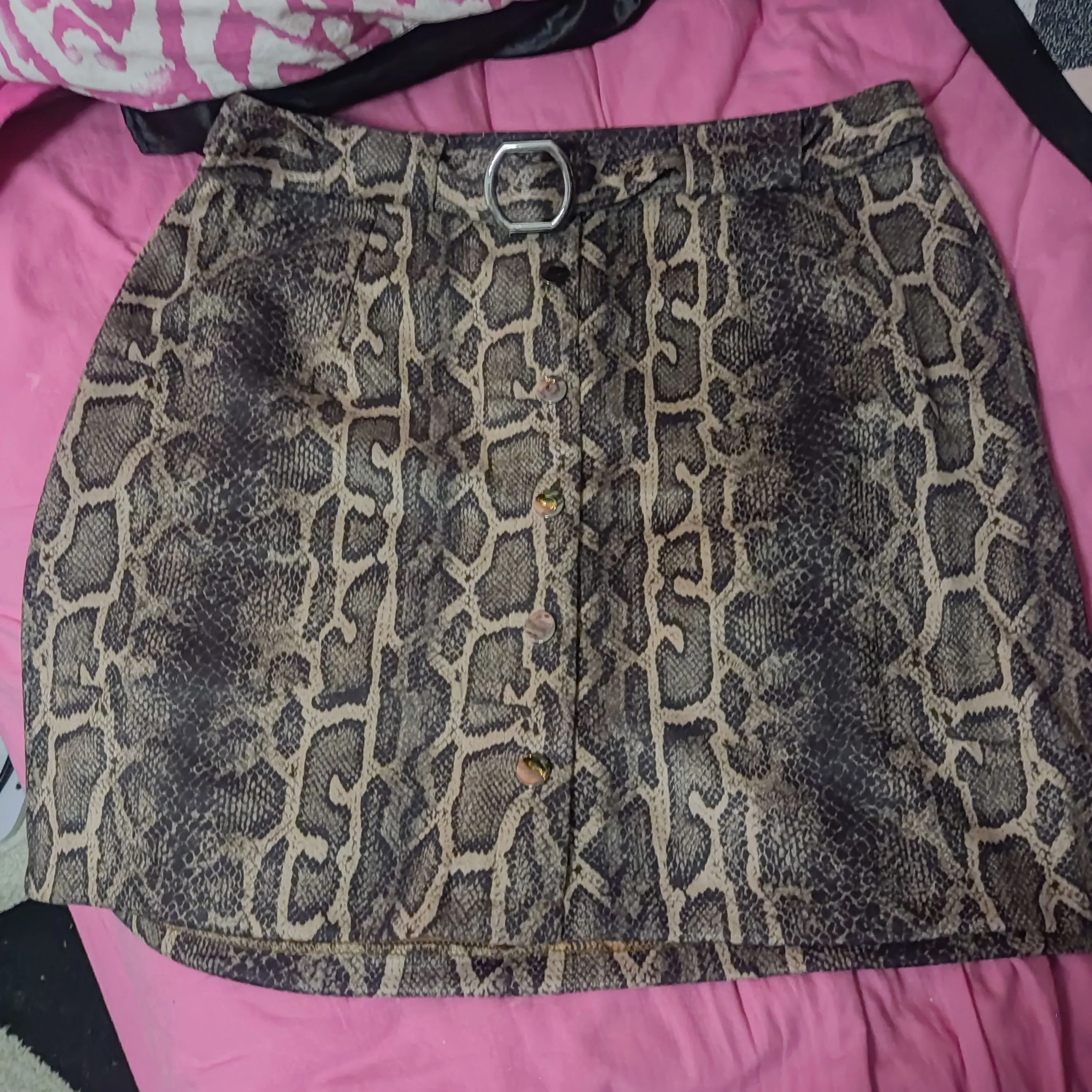 saia camurça animal print