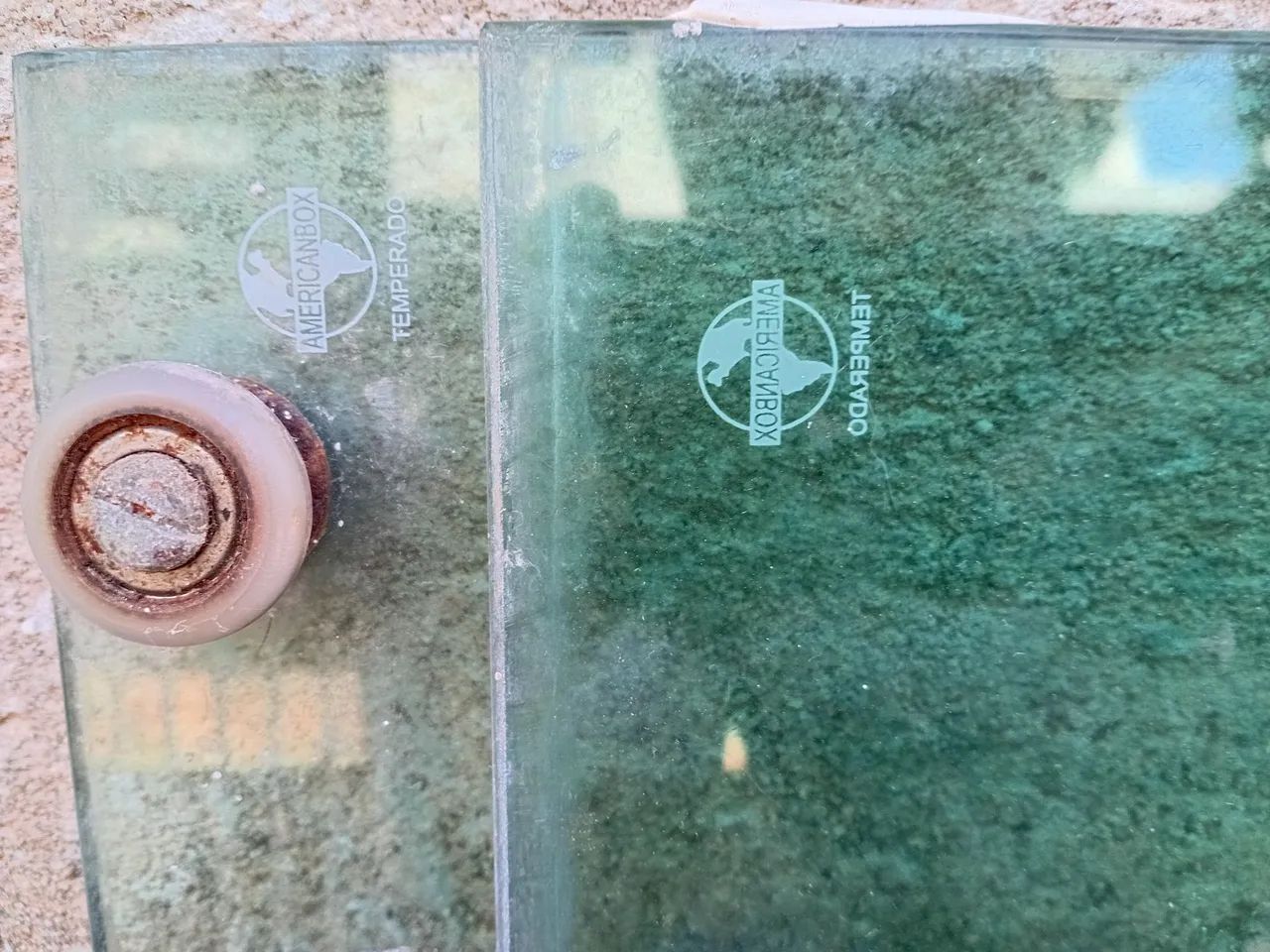 2 Porta de Vidro Verde 75x1,85 AmericanBox - Foto 2