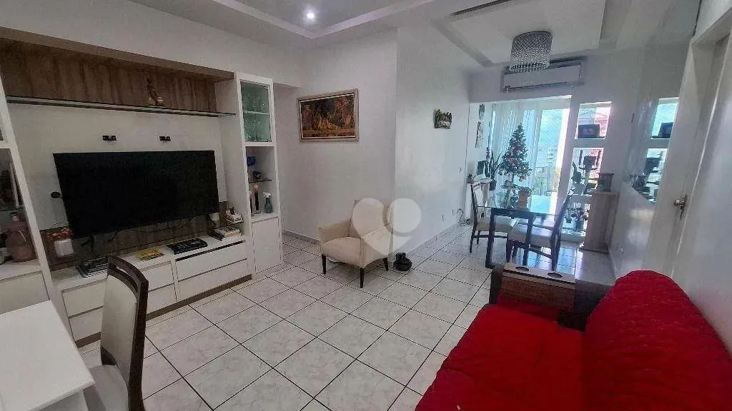 Apartamento com 2 quartos 1 vaga à venda no Estácio, Rio de Janeiro/RJ.