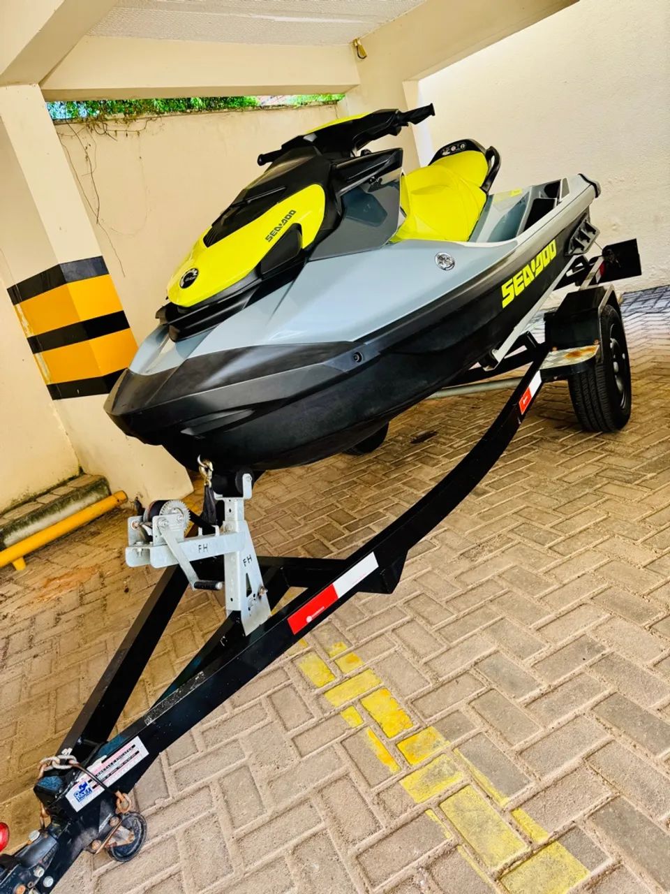 Jet Ski Sea-Doo 130hp 2022 com Design Moderno - Oportunidade Única! - Foto 2