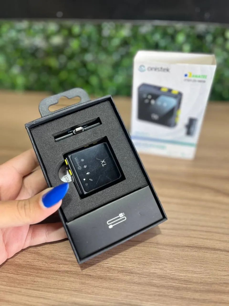 Microfone Lapela Sem Fio Onistek - MC814  - Foto 2