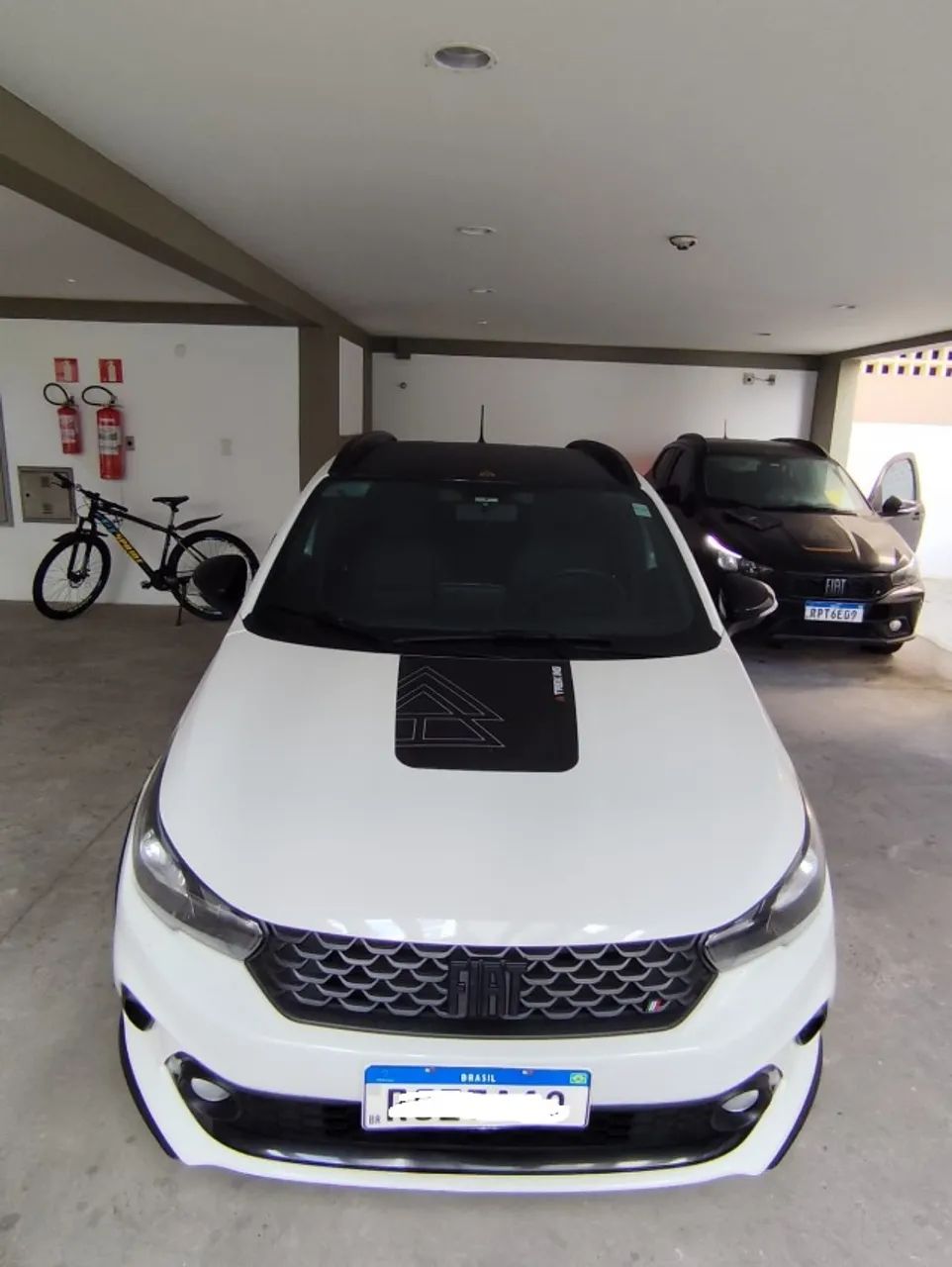 Fiat Argo Trekking 1.8 8V FLEX 2021 - Foto 2