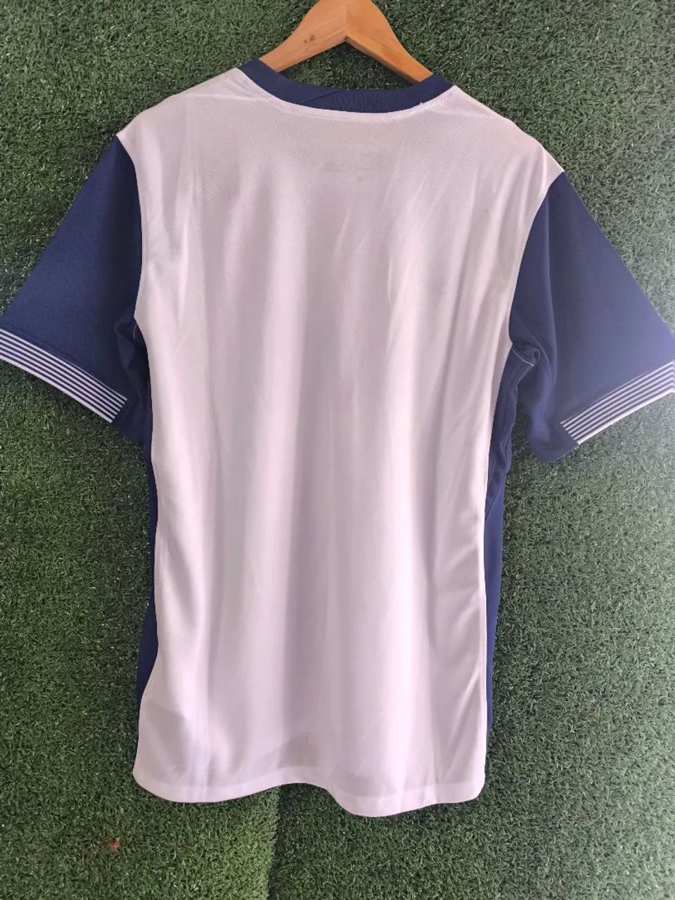 Camisa Tottenham Tradicional 24/25 - Foto 3