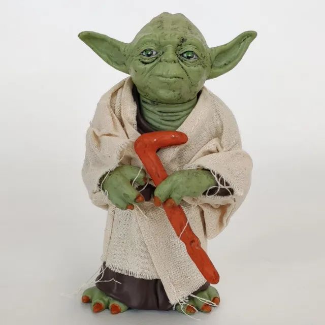 Mestre Yoda - Star Wars - 12cm - Alta Qualidade - Colecionável