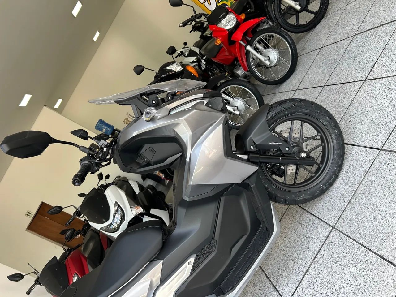 Honda Adv 160 Ano 2025 0Km  - Foto 12