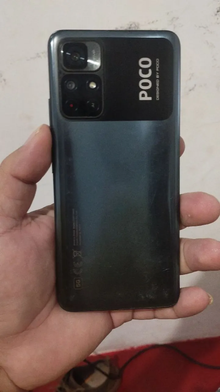 Poxo x4 com defeito na tela 128gb