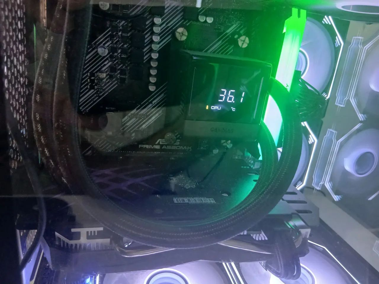 Watercooler Gamdias 240mm