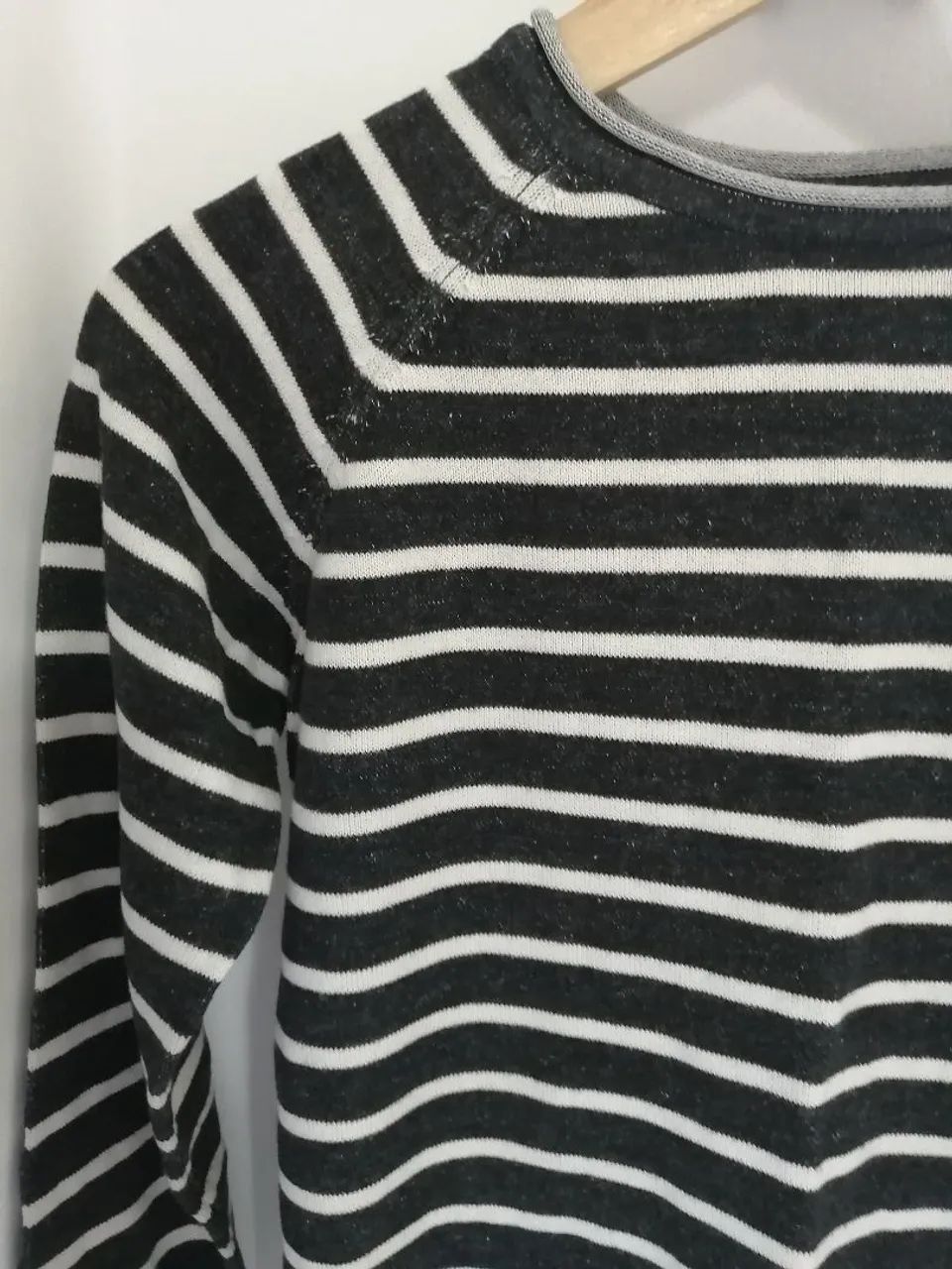 Blusa grossa listrada preta e branca - Foto 4