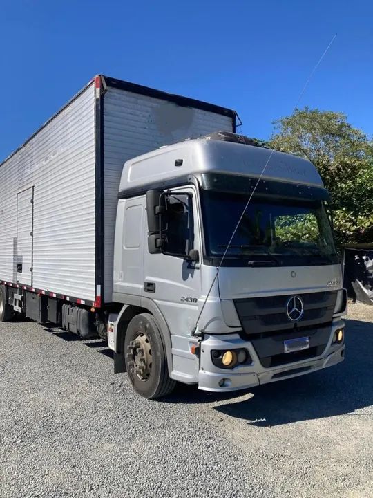 Atego 2430 - Foto 3