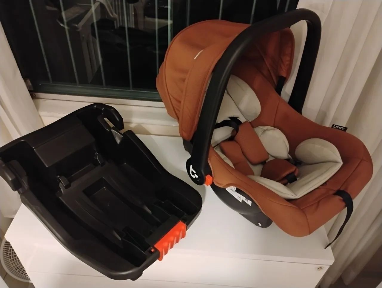 Bebê conforto Litet Novo