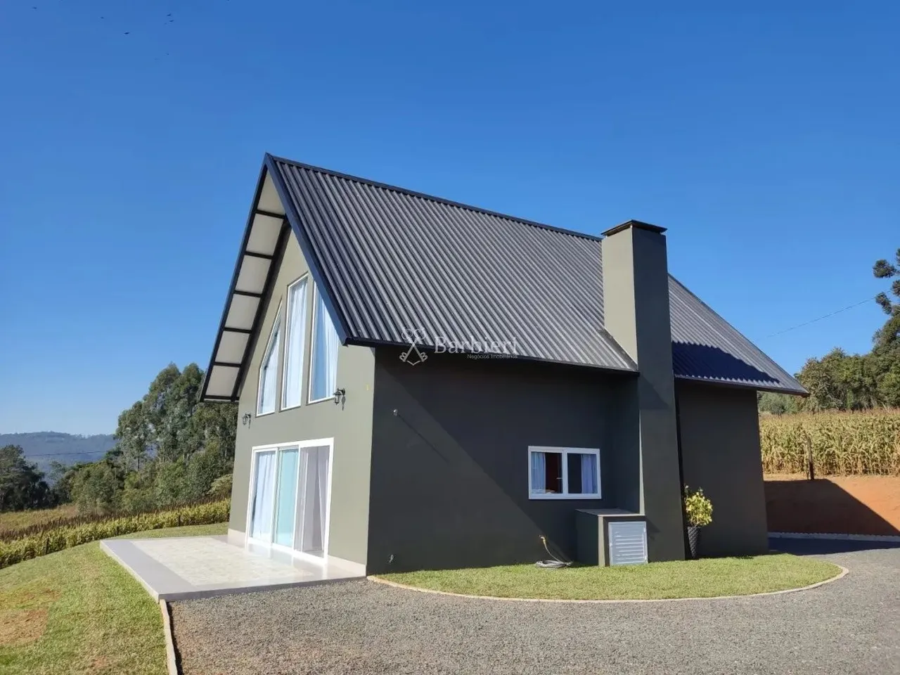 Pousada com 2 hectares de terreno e 337 m² de área construída à venda por R$ 1.800.000,00
