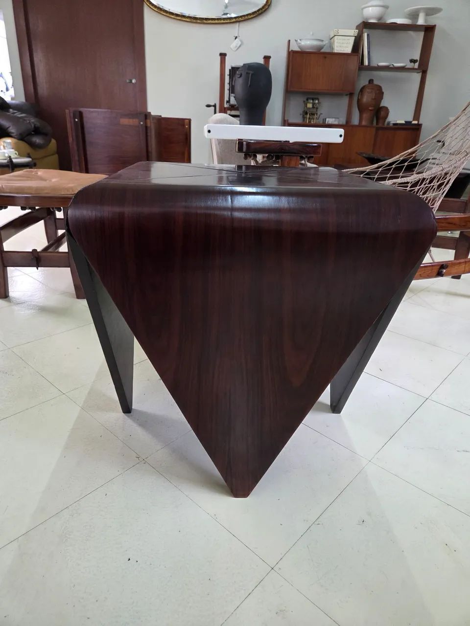 Mesa Pétala Lateral 