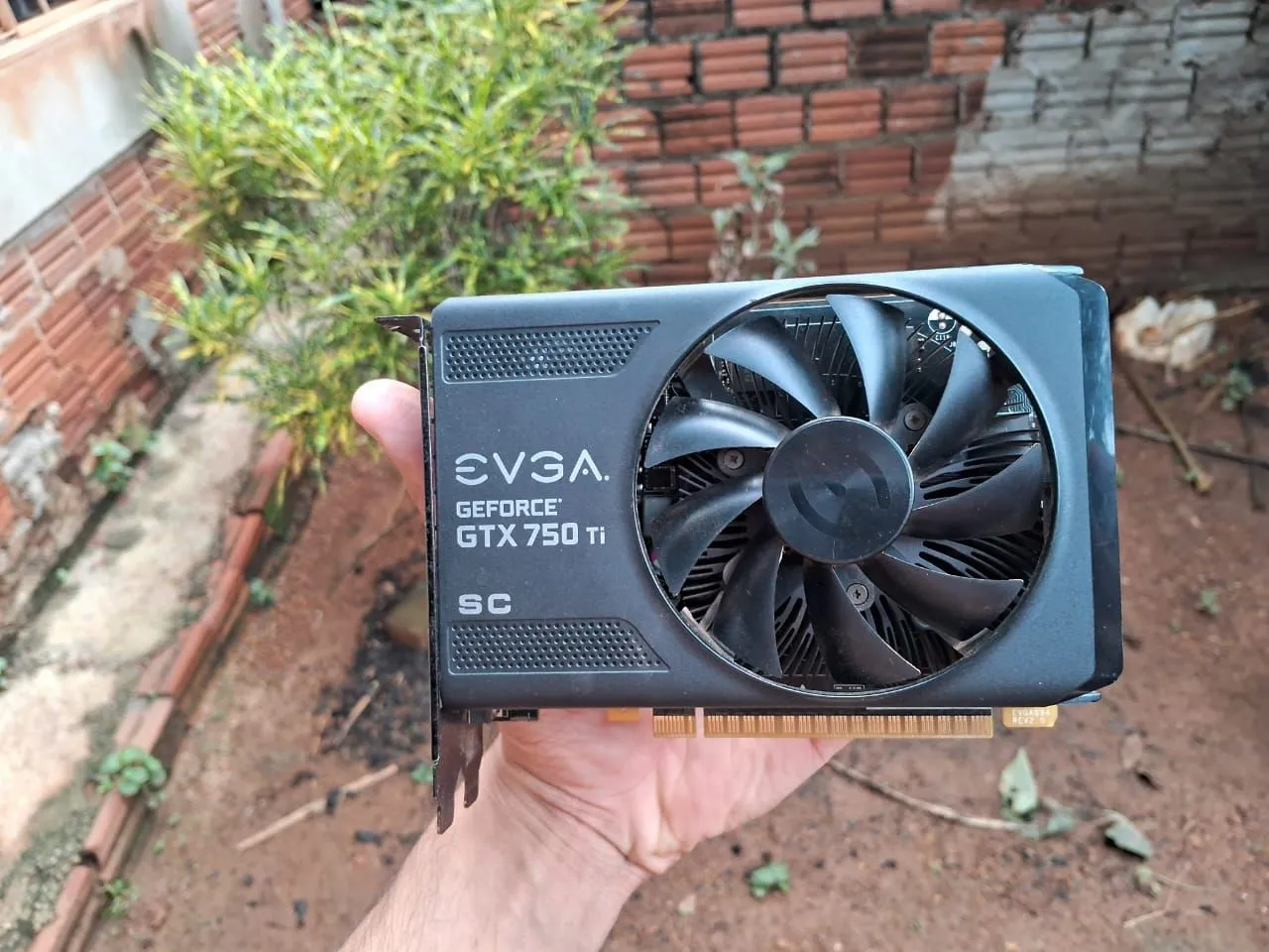 Placa de Vídeo EVGA GeForce GTX 750 Ti SC