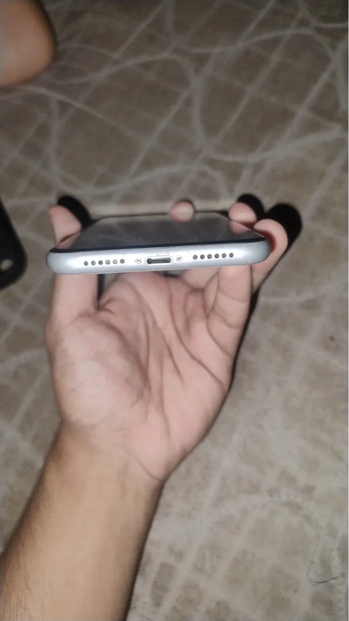 IPHONE XR,TROCO POR IPHONE 8 PLUS (COM VOLTA) mais info PV