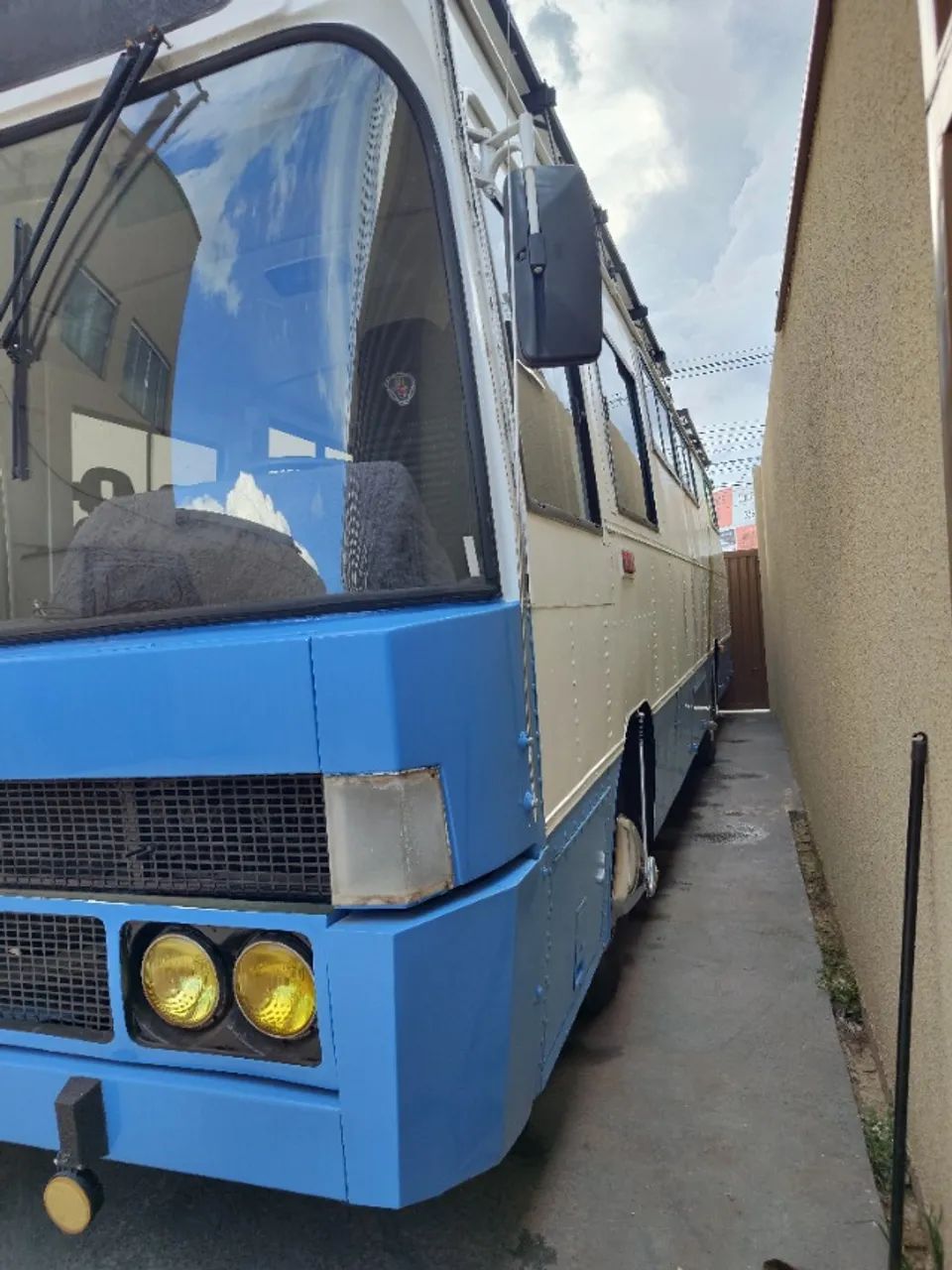 MOTORHOME PARA VIAGENS OU PESCARIAS