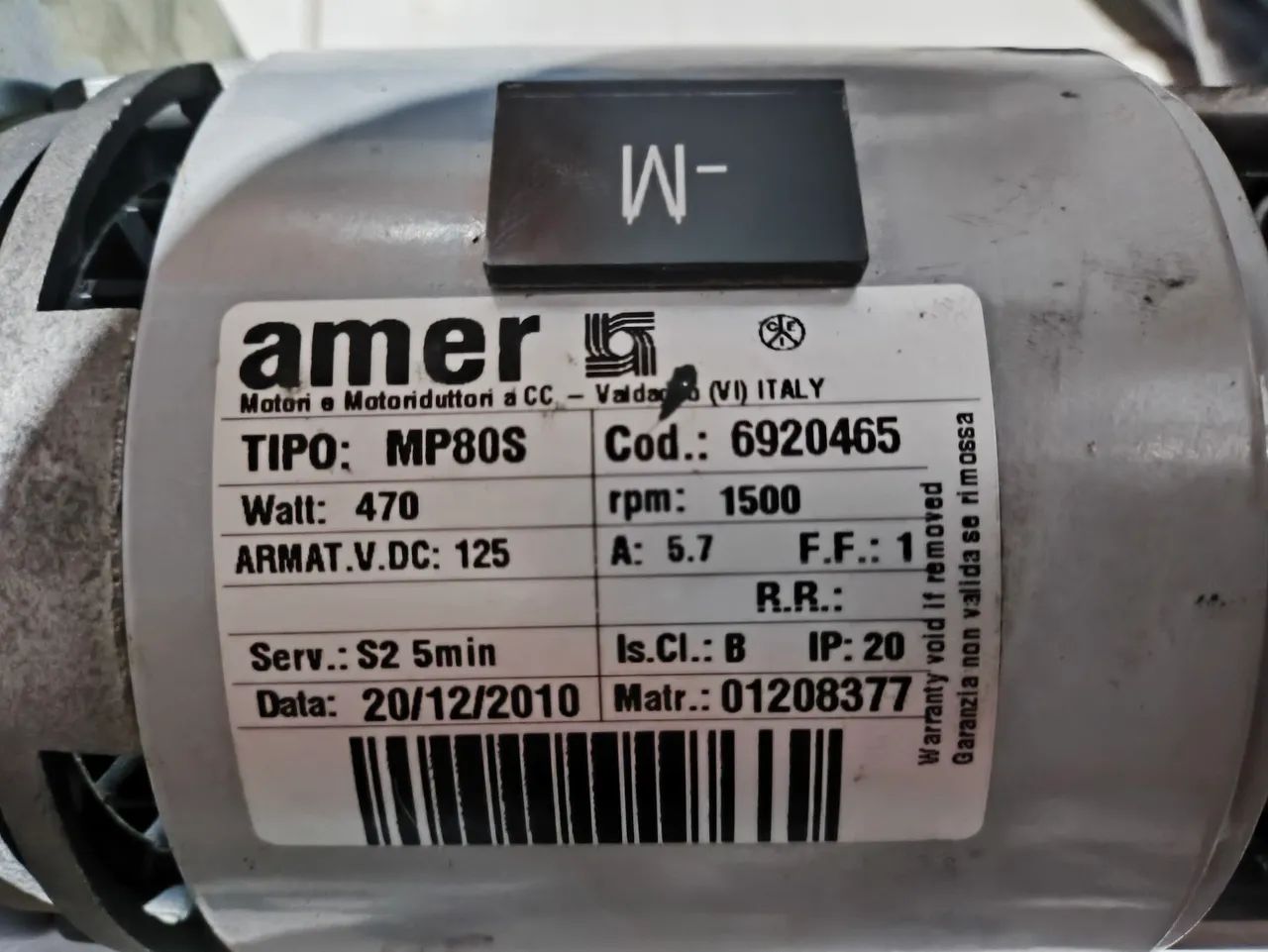 Motor com redução de velocidade 