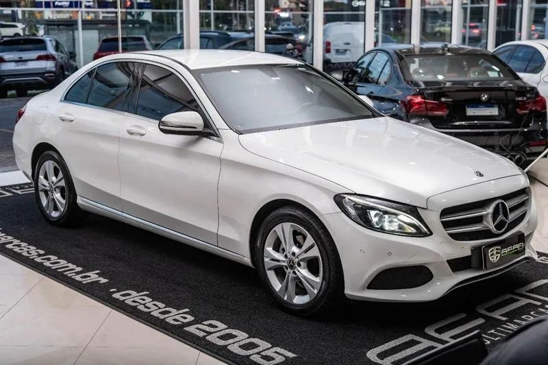 MERCEDES-BENZ C180 AVANTGARDE 1.6T 156CV AUT./2018 - Foto 3