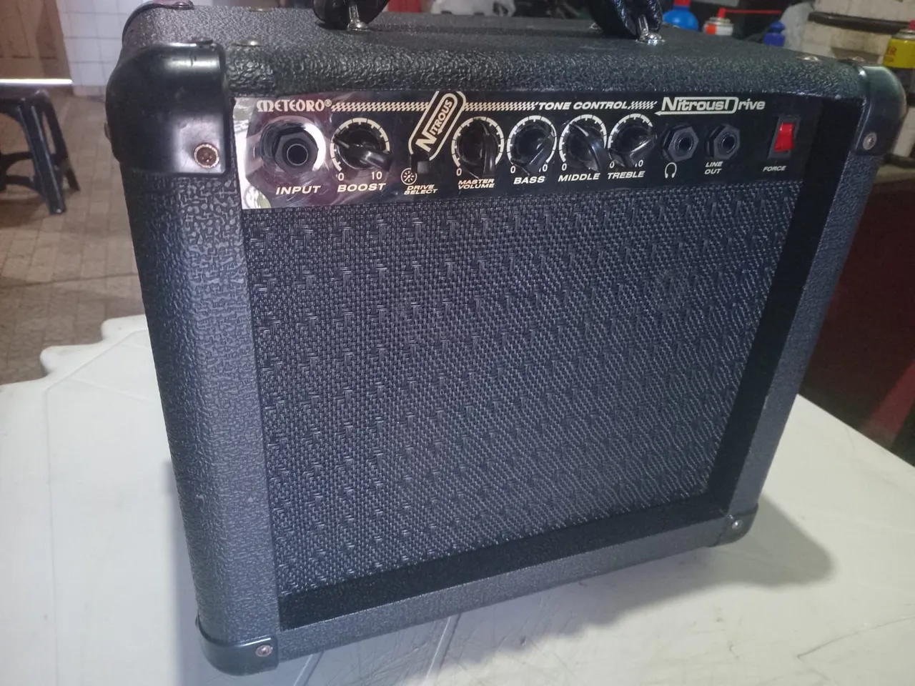 Amplificador Meteoro Nitrous Drive