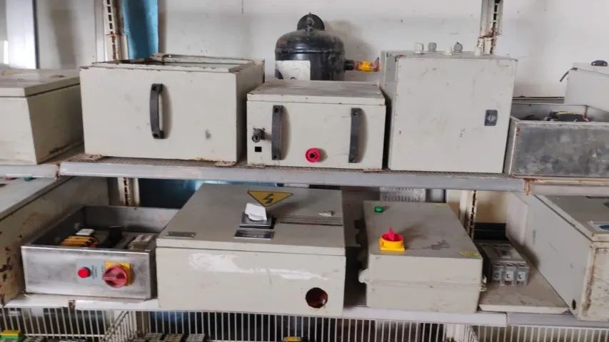 Quadros elétricos, diversos tamanhos. Valores variados.  - Foto 3