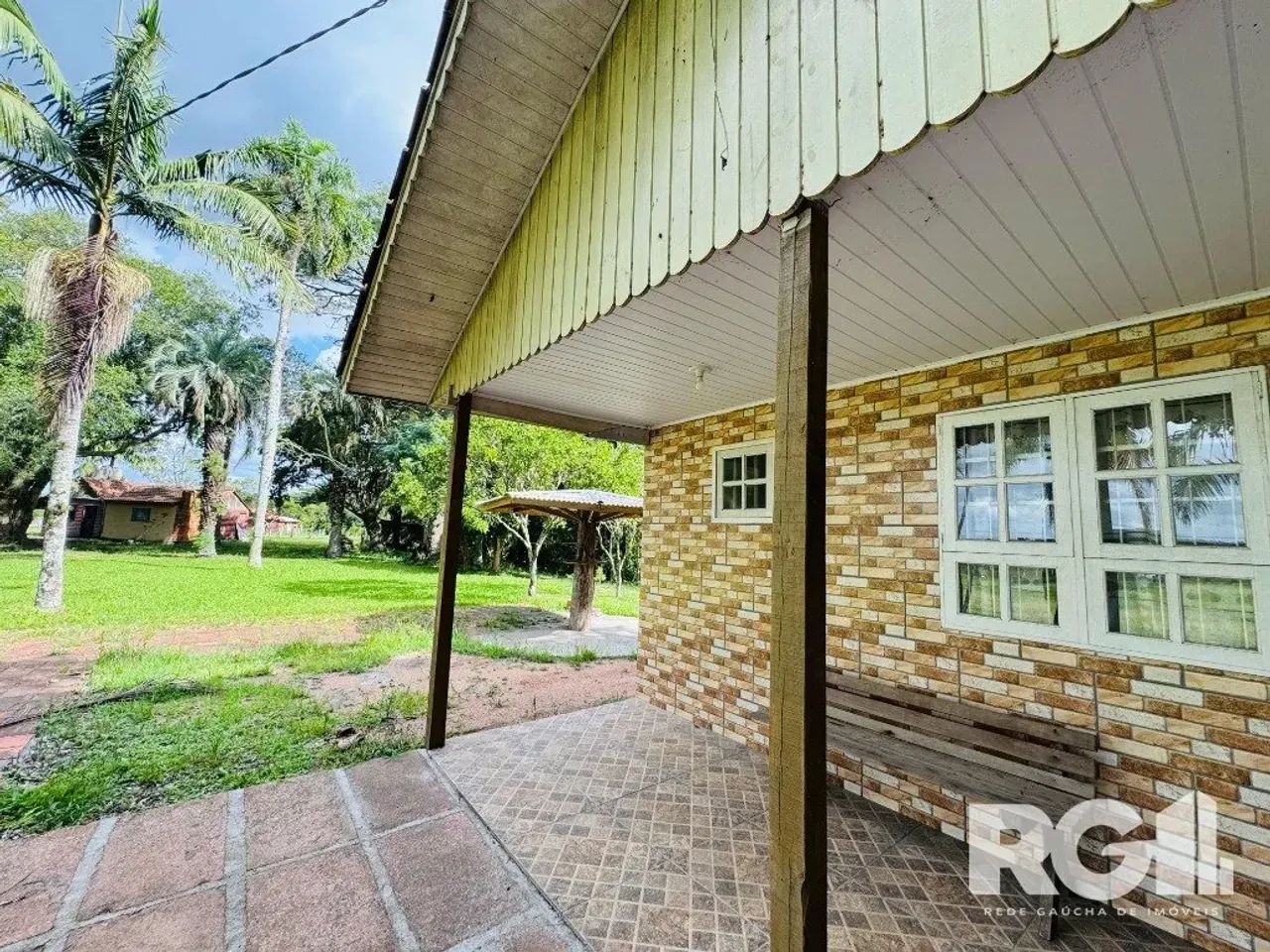 Sítio à venda no bairro Lami | Lindo sítio em frente ao asfalto com 3H, conta com 3 casas, - Foto 8