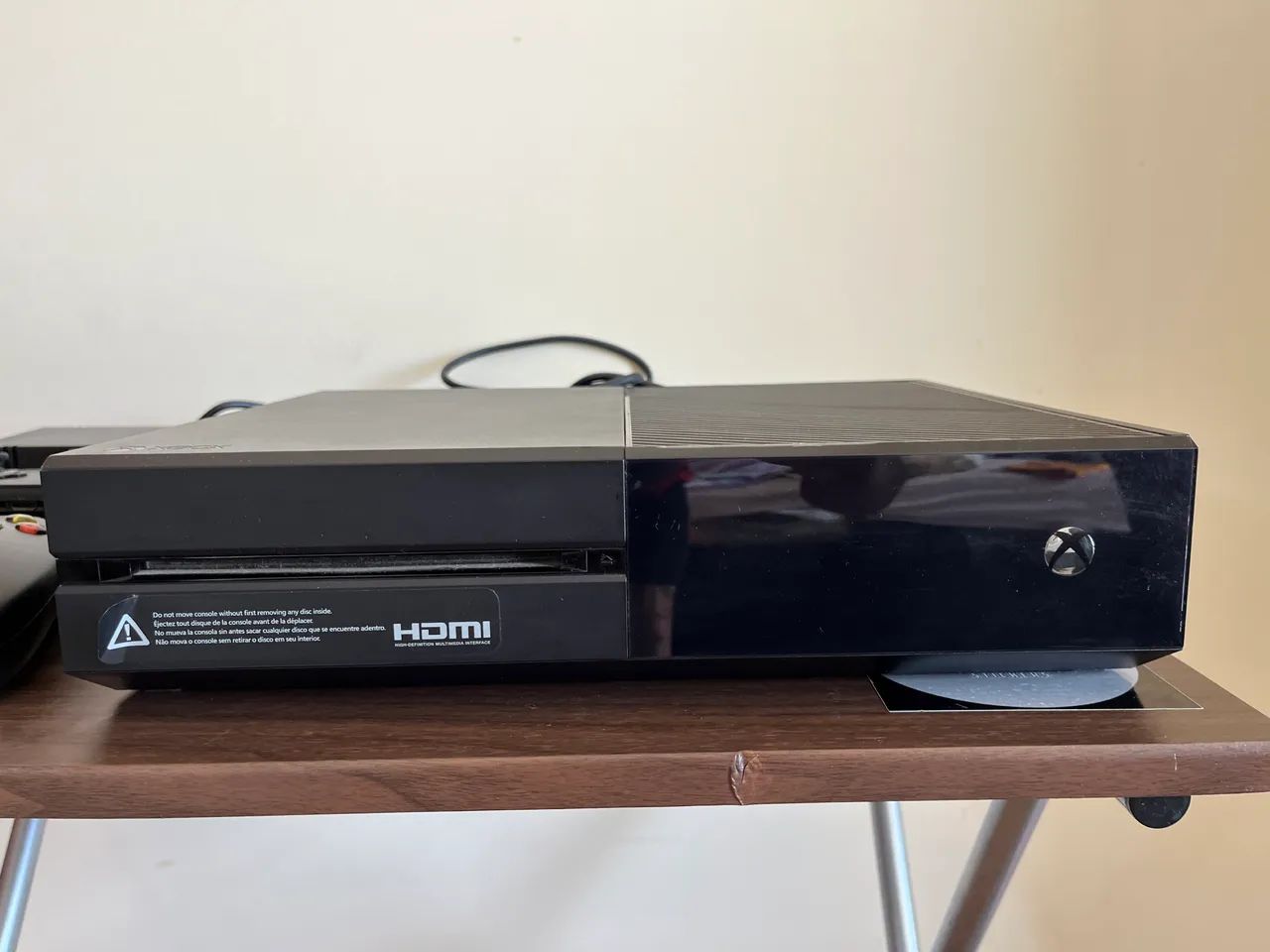 Xbox One 500gb 2 controles  - Foto 5