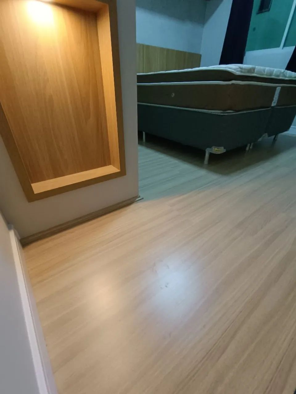 Piso vinílico produto + instalação  - Foto 3